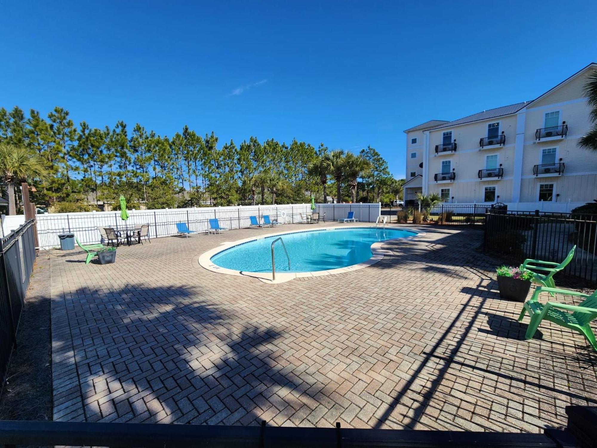 30-A Inn & Suites Santa Rosa Beach Exterior photo